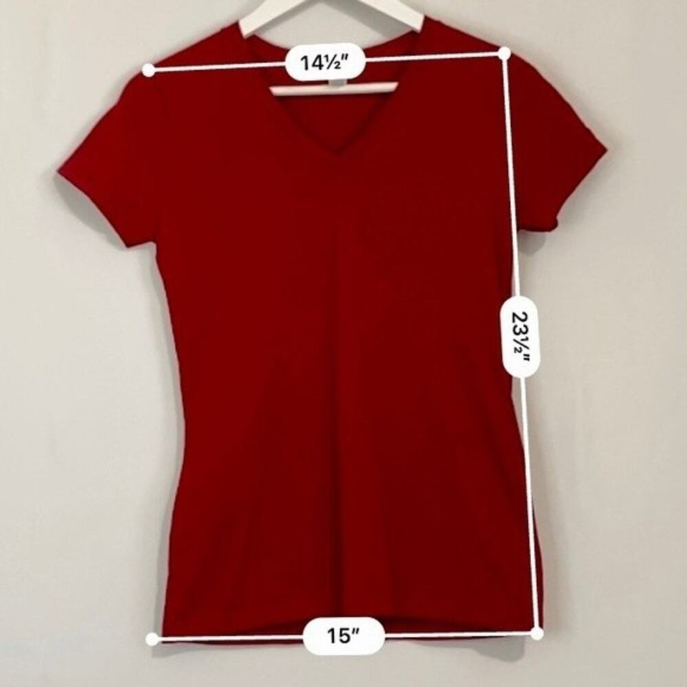 Fruit of the Loom Women’s Short Sleeve V Neck Tee Shirt Maroon NWOT - Picture 4 of 7